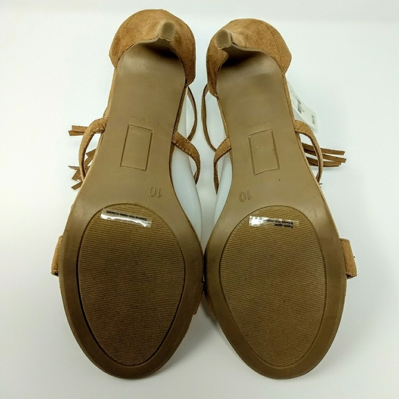 NWT $54.95 New York & Company Beige fringe heels - Picture 4 of 7